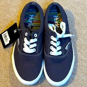 NEW! Hurley shoes / sneakers, kids size 4